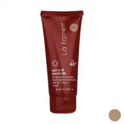 کرم ضدآفتاب و ضدلک رنگی لافارر مدل SPF40-Light، مناسب پوستهای خشک و معمولی، حجم 40 میلیلیتر کرم ضدآفتاب و ضدلک رنگی لافارر مدل SPF40-Light، مناسب پوستهای خشک و معمولی، حجم 40 میلیلیتر