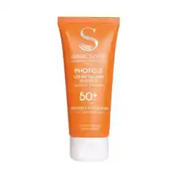 کرم ضد آفتاب سین بیونیم مدل INVISIBLE حجم 40 میلی لیتر