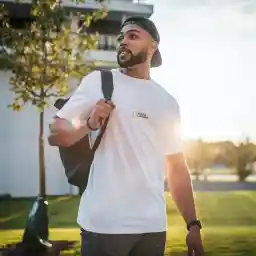 تیشرت National Geographic رنگ سفید سایز L