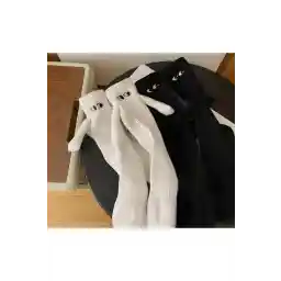 Sukugift 2 Pairs جوراب مغناطیسی مشکی و سفید زوجی که دست در دست گرفته اند جوراب Besties Friendship