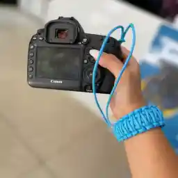 بند دوربين مچی آبی Carpal strap