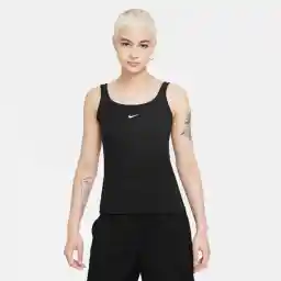 حذاء رياضي نسائي من Nike Sportswear Essential Camiseta