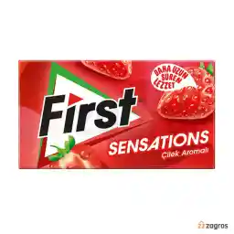 آدامس فرست طعم توت فرنگی 27 گرم