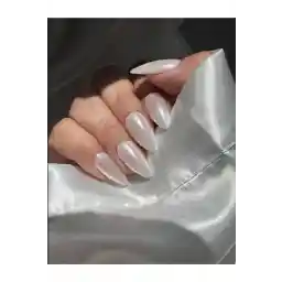 ست ناخن مصنوعی روباترند مدل بادام مروارید سفید