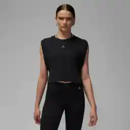 ورزشکار زنانه تانک ضروری