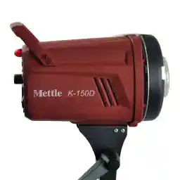 فلاش استودیویی متل Mettle studio flash K-150D