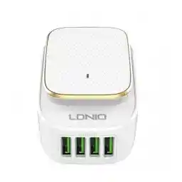 شارژر دیواری و چراغ خواب چهار پورت الدینیو مدل A4405 LDNIO A4405 wall Charger