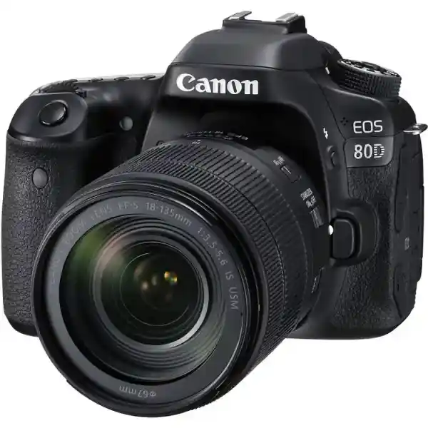 دوربین عکاسی کانن دست دوم Canon EOS 80D Kit 18-135mm f/3.5-5.6 IS USM Used(شات 28000)