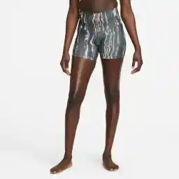 شورت زنانه کوتاه Nike Yoga Dri Fit 5In