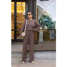 کت و شلوار بافتنی 122-00477 یقه قهوه ای آویزان Nişantaşı