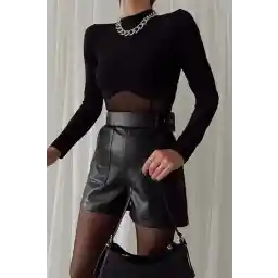 بلوز نیمه یقهبند مشکی زنانه BE CHİC