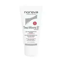 ضد آفتاب تریو وایت اس SPF50 نوروا