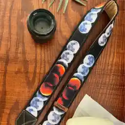 بند دوربين ترنگ طرح ماه کامل Torang camera neck strap