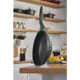 Taç Bella Döküm Tava 26 Cm Siyah