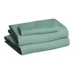 Amazon Basics Lightweight Super Soft Easy Care Microfiber 3-Piece Bed Sheet Set with 35.56 CM Deep Pockets, Twin, Emerald Green, Solid