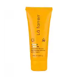 کرم ضد آفتاب و ضد لک بی رنگ مدل SPF30 مناسب پوست نرمال و خشک حجم 40 میلی لیتر | لافارر