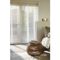 Brillant Beyaz %100 Orijinal Ahşap Jaluzi Perde 50 Mm Ofis Modern Ve Tüm Mekanlar Için