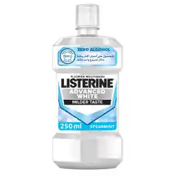 Listerine, Advanced White Mouthwash, Removes Tough Coffee and Tea Stains, Milder Taste, Spearmint Flavour for Fresh and Clean Breath , 250ml