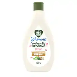 Johnson's Baby Naturally Sensitive Lotion, Natural Ingredients, Hypoallergenic and vegan formula for effective and gentle baby skin care. Dermatologically tested, 395ml