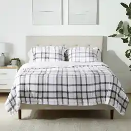 سرویس تخت خواب راحتی 3 تکه Micromink Sherpa Basics Amazon Basics، کامل/کوئین، شطرنجی خاکستری روشن