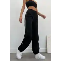 BW Bravely Bear Black Side Piping شلوار ورزشی گشاد یونیسکس