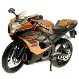 موتور بازی مایستو مدل Suzuki GSX R1000