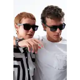 عینک آفتابی مشکی یونیسکس Aqua Di Polo 1987 Apss012201