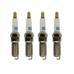 شمع خودرو شمع نور مدل HR8NI332 بسته 4 عددی