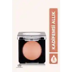 Flormar Yoğun Pigmentli Işıltılı Allık (Bronz Şeftali) - Baked Blush-On - 050 - 8690604525706