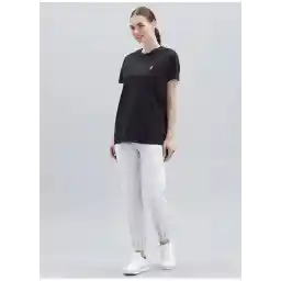 S221482-001 W Performance Tops Crew Siyah Kadın Yuvarlak Yaka Normal Kalıp T-Shirt