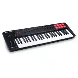 M-Audio Oxygen 49 (MKV) – 49 tuşlu, Beat Pad, Aklıllı Akor, Akıllı scale ve Arperggiator özellikli Zengin yazılım paketli ile gelen MIDI kontrolcü