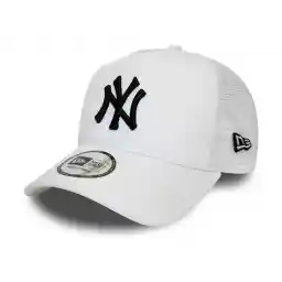 New Era Essential Trucker New Y Cap