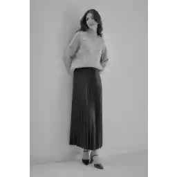 Fullamoda Pleated Skirt with Elastic Waist