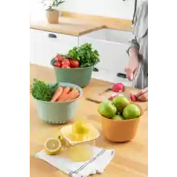 VIENEV 5-piece Chef Mixing Bowl and Strainer Set