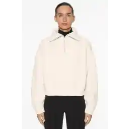 Oysho Dik yaka suni yün kazak