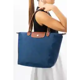 FASHION SELİYNA KADIN LACİVERT TABA KATLANABİLİR DERİ SAPLI BÜYÜK KOL OMUZ VE EL ÇANTASI 003 FASHION SELİYNA KADIN LACİVERT TABA KATLANABİLİR DERİ SAPLI BÜYÜK KOL OMUZ VE EL ÇANTASI 003