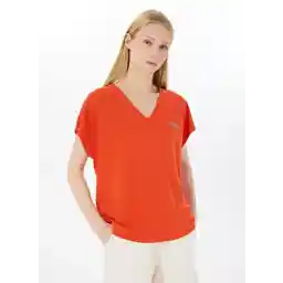 Nar Çiçeği Kadın V Yaka Relaxed T-Shirt D5SL-TST3544