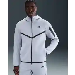 Nike Tech