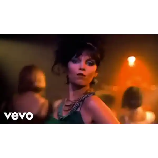 Pat Benatar - Love Is A Battlefield (Official Music Video)