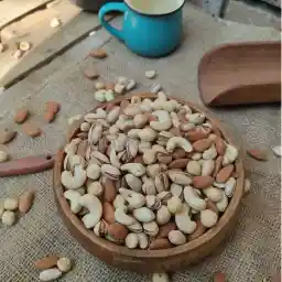 اجیل ممتاز چهار مغز