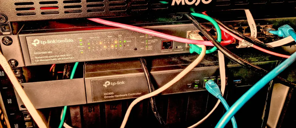 TP-Link Omada SG3218XP-M2 network switch review